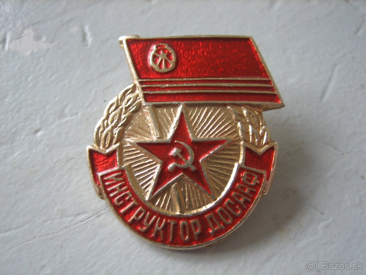 odznak vojensky ZSSR instruktor DOSAAF