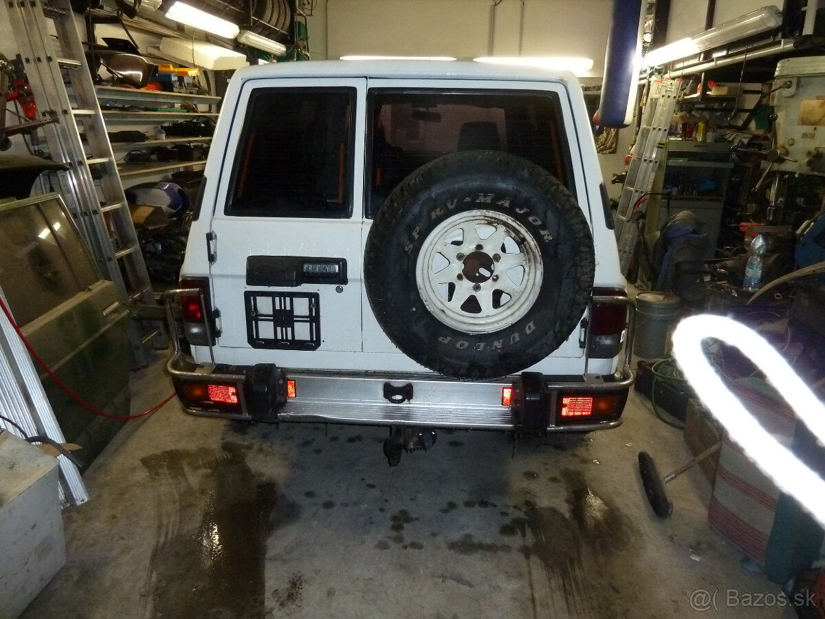 NISSAN PATROL Y60 soubor dílů