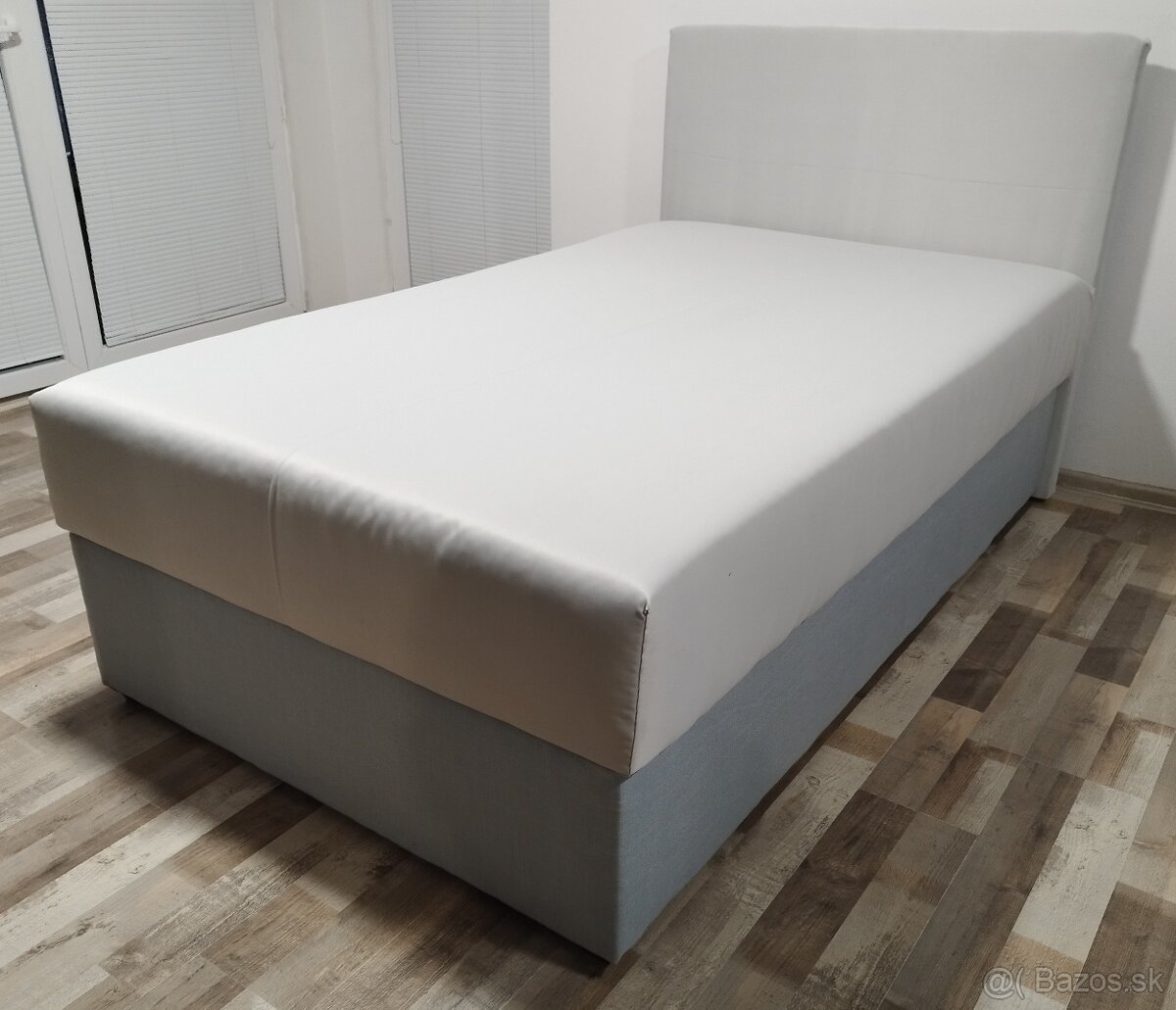 postel s celom 120x200x62 cm