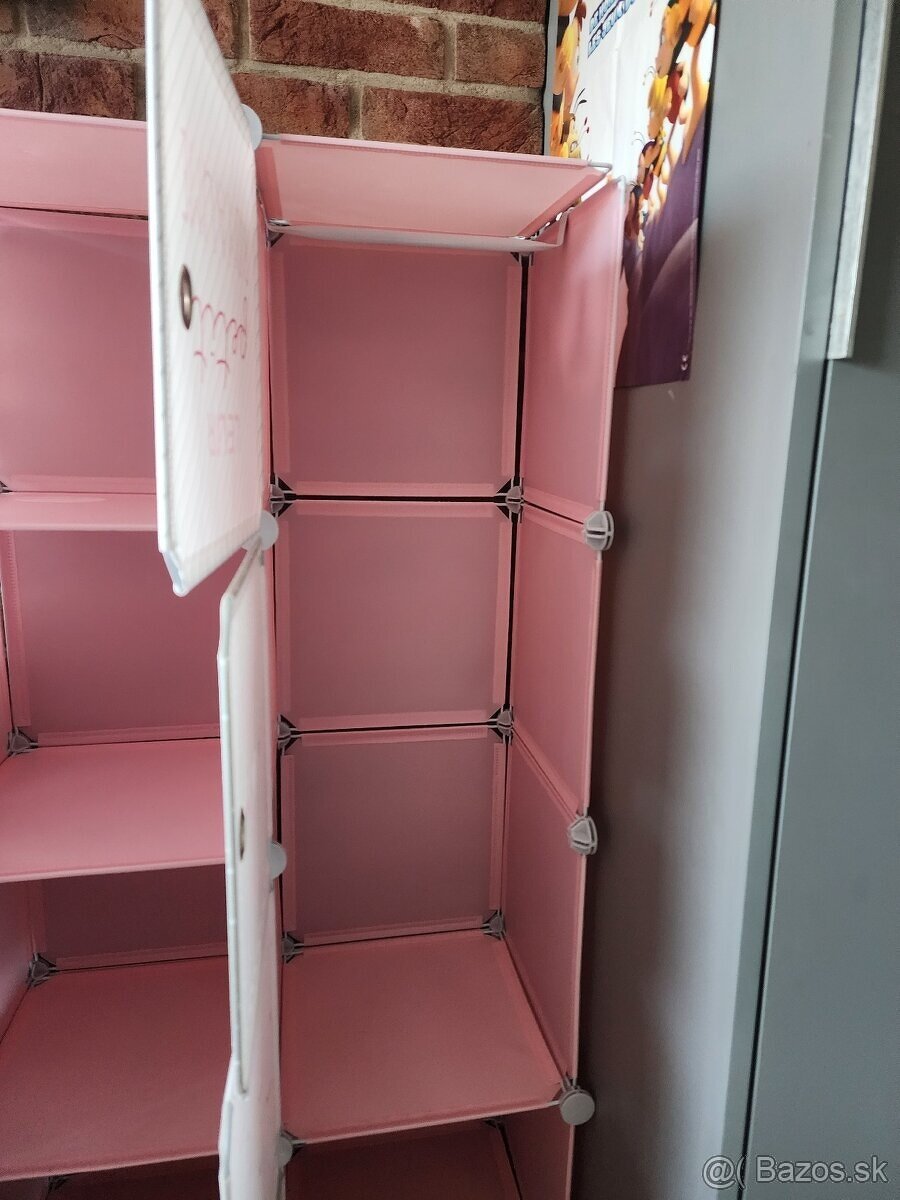Detská modulárna skriňa