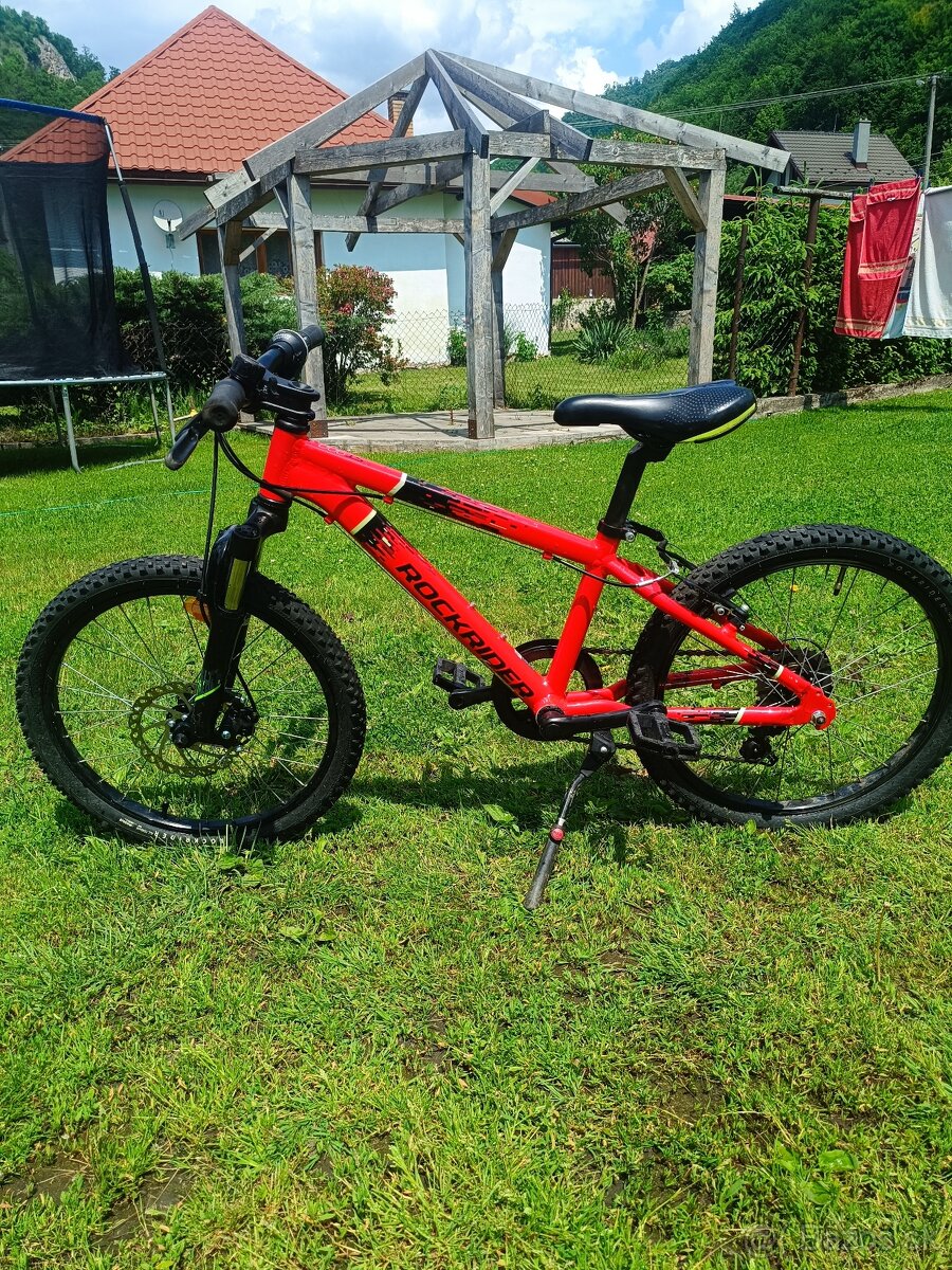 Predám detský bicykel.