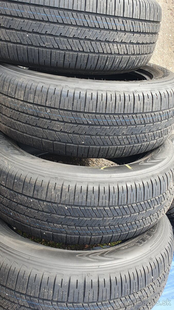 Dunlop 265/60 R20