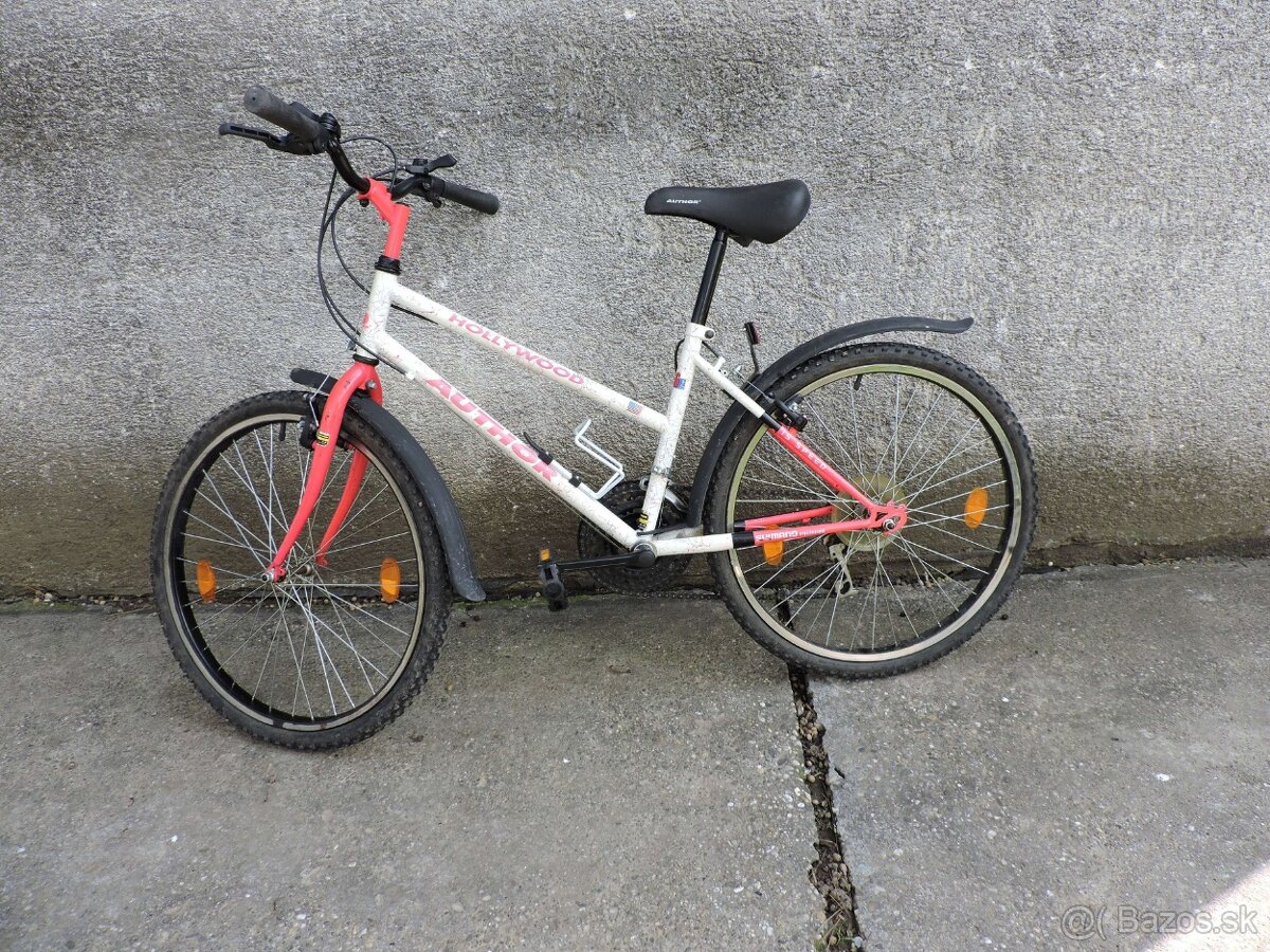 predám teenegerský dievčenský bicykel