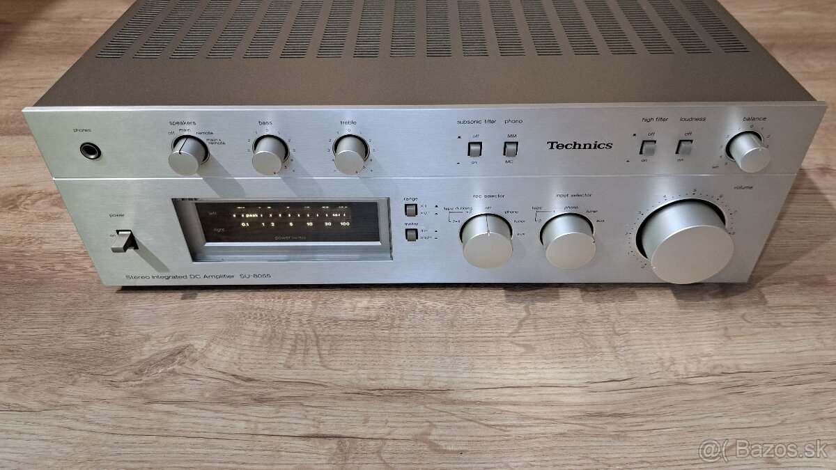 Technics. SU 8055