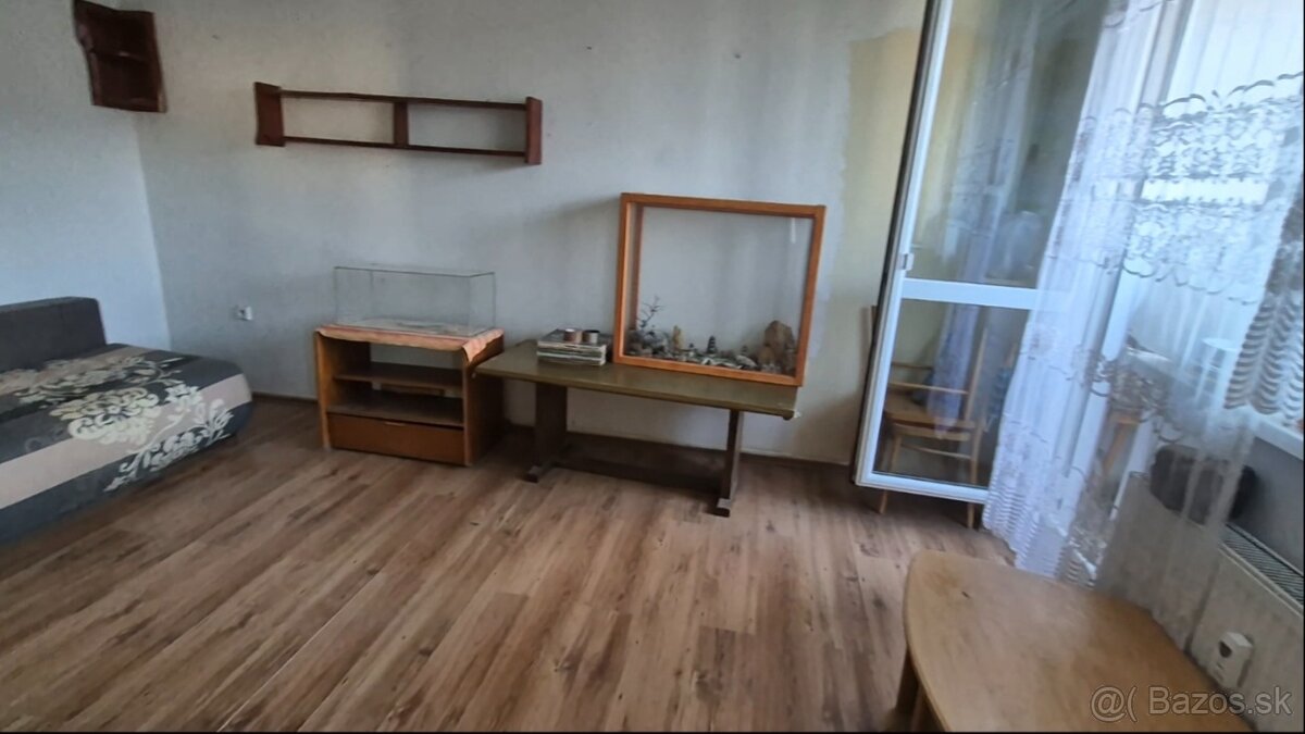 1 izbový byt Prievidza