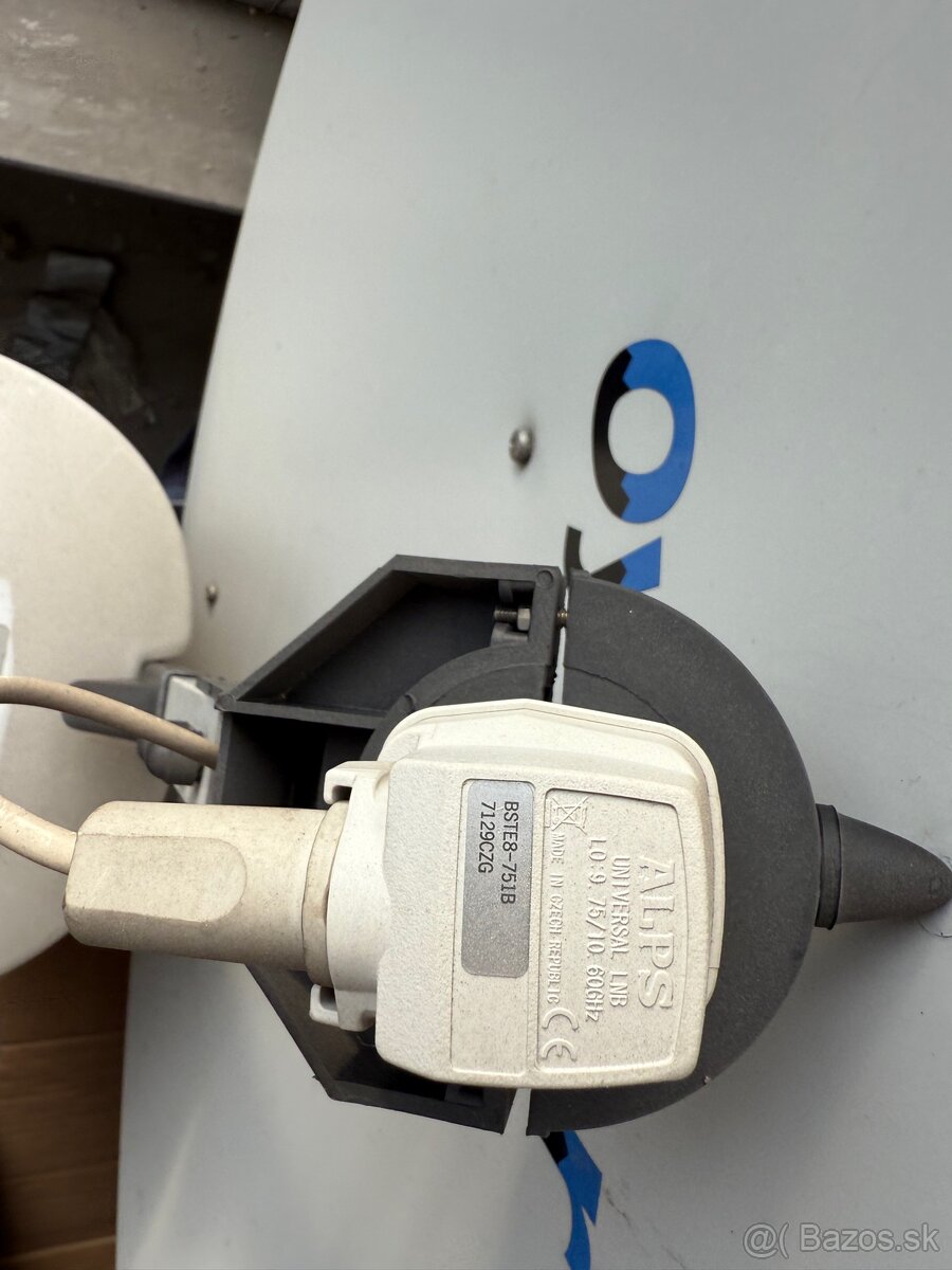 Predalm satelit na karavan