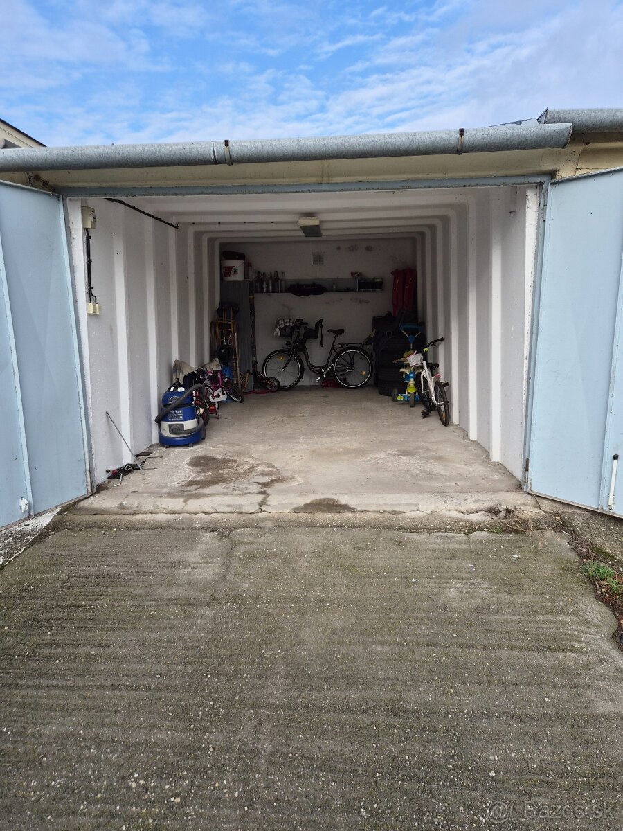 Garaz na predaj