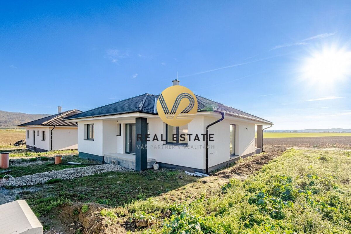 Štýlová 4-izbová novostavba pri Nitre – skolaudovaná, pripra