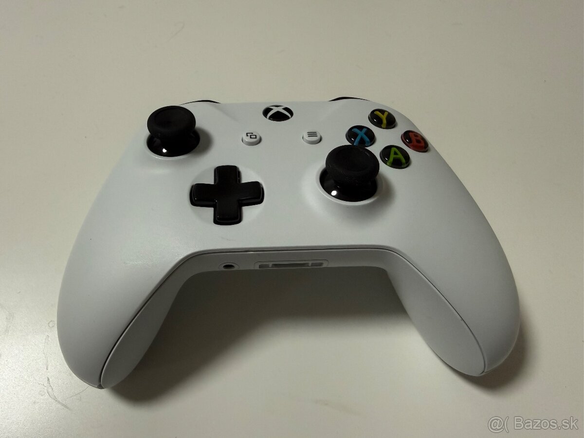predám gamepad pre XBOX ONE (ONE S, ONE X)