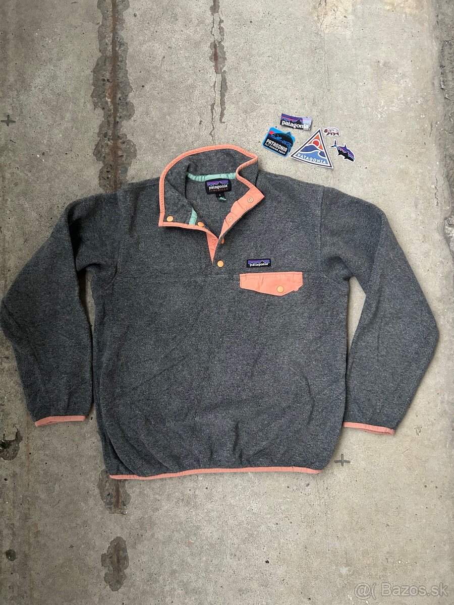 Patagonia Synchilla Fleece + nálepky
