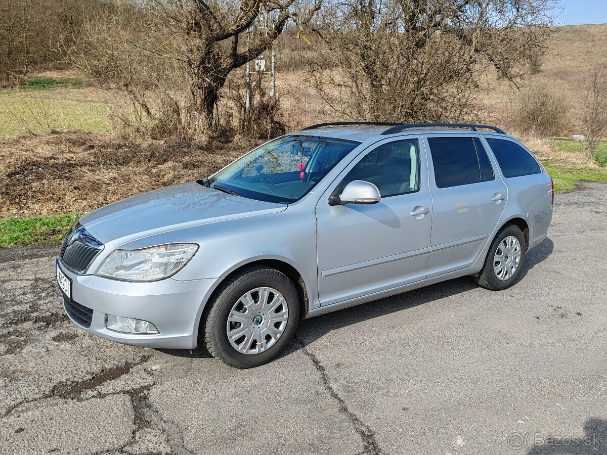 Škoda Octavia Combi 1.6 TDI, automat  DSG-7 Elegance
