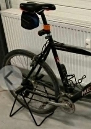 Montážny stojan na bicykel pre kolesá do 26".