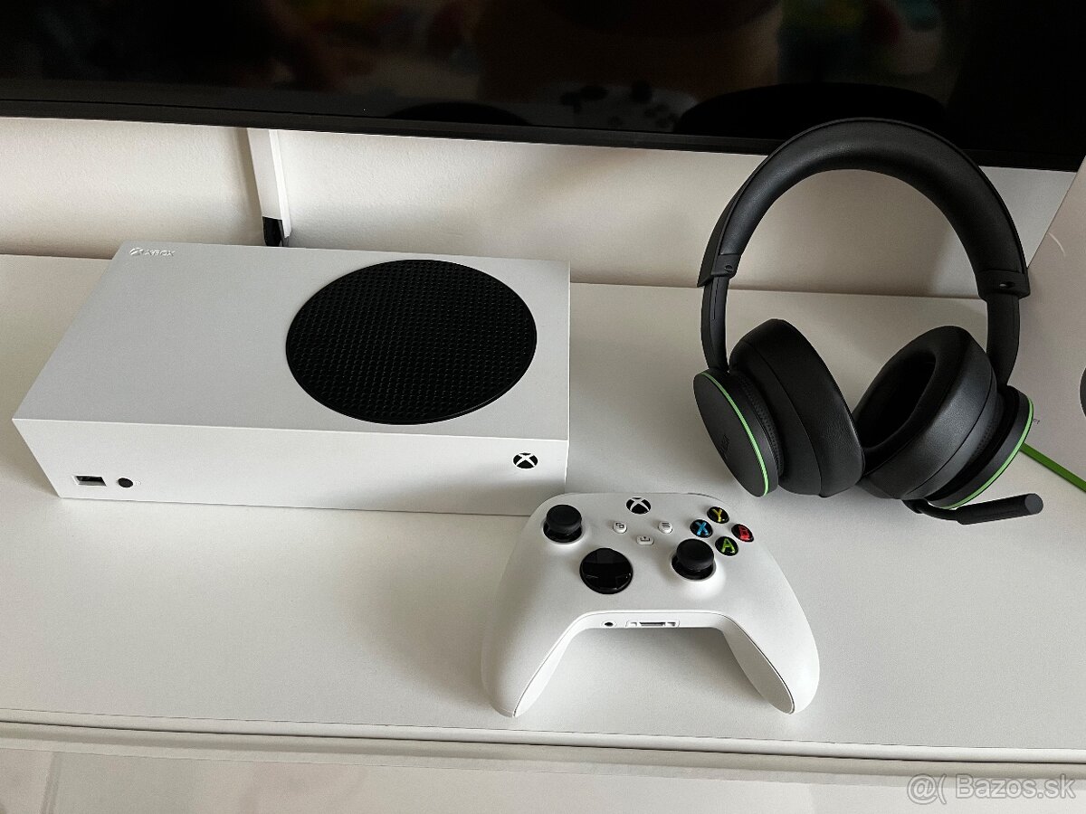 Xbox series S + Xbox series headset
