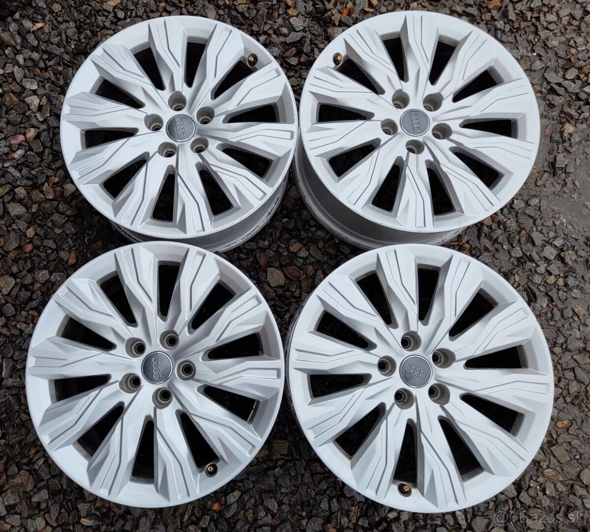 Sada diskov Audi A3, A4, A5, A6, Q3 R18