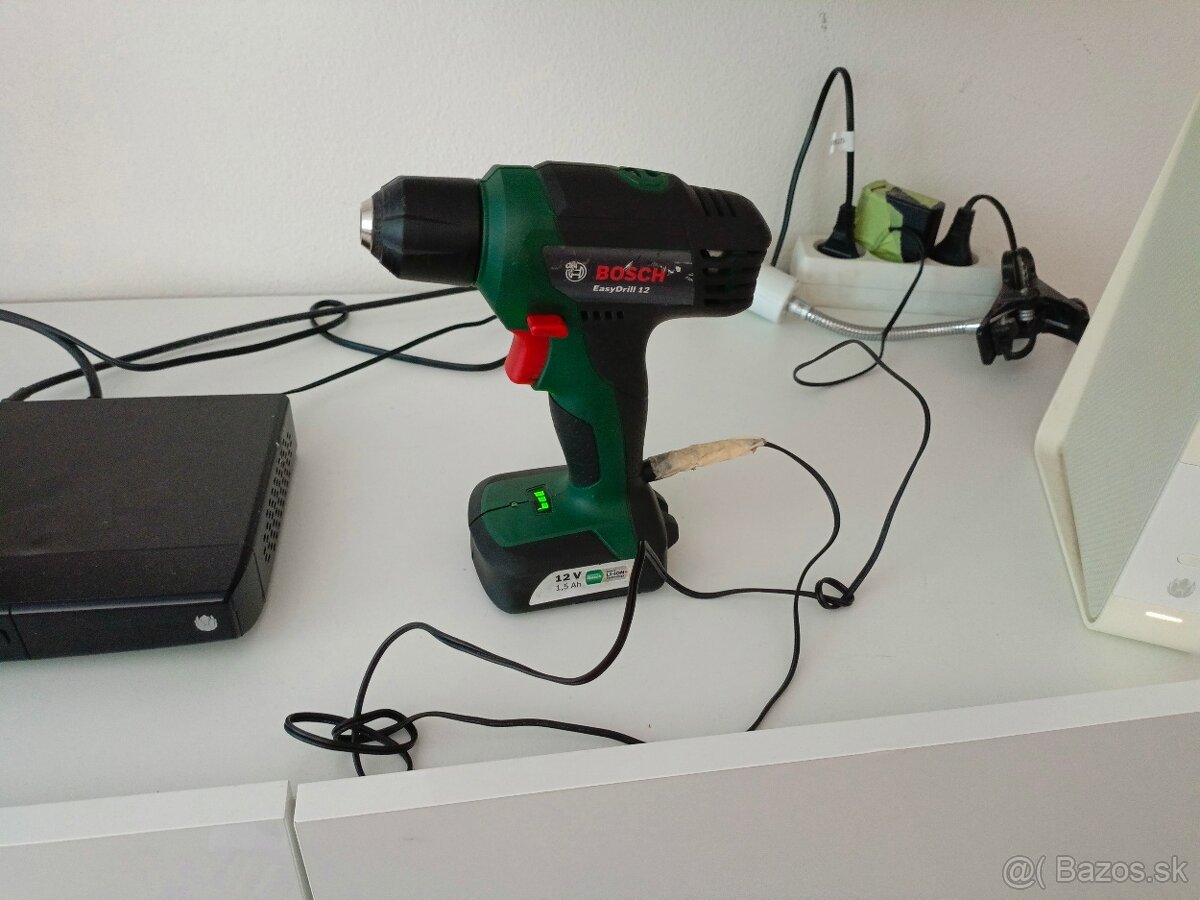Aku skrutkovač Bosch 12V
