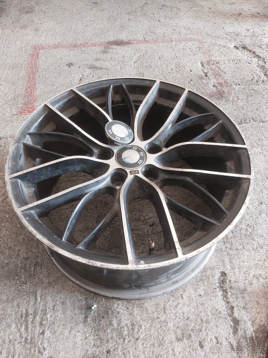 Predám 1kus BMW M disku R18 5x120, ET 30, 8J