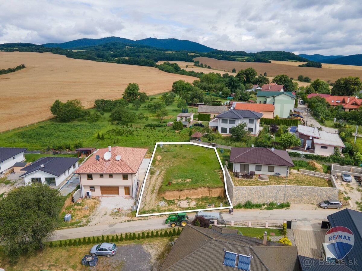 Na predaj stavebný pozemok