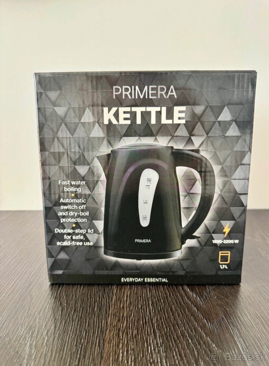 Rýchlovarná kanvica 1,7l