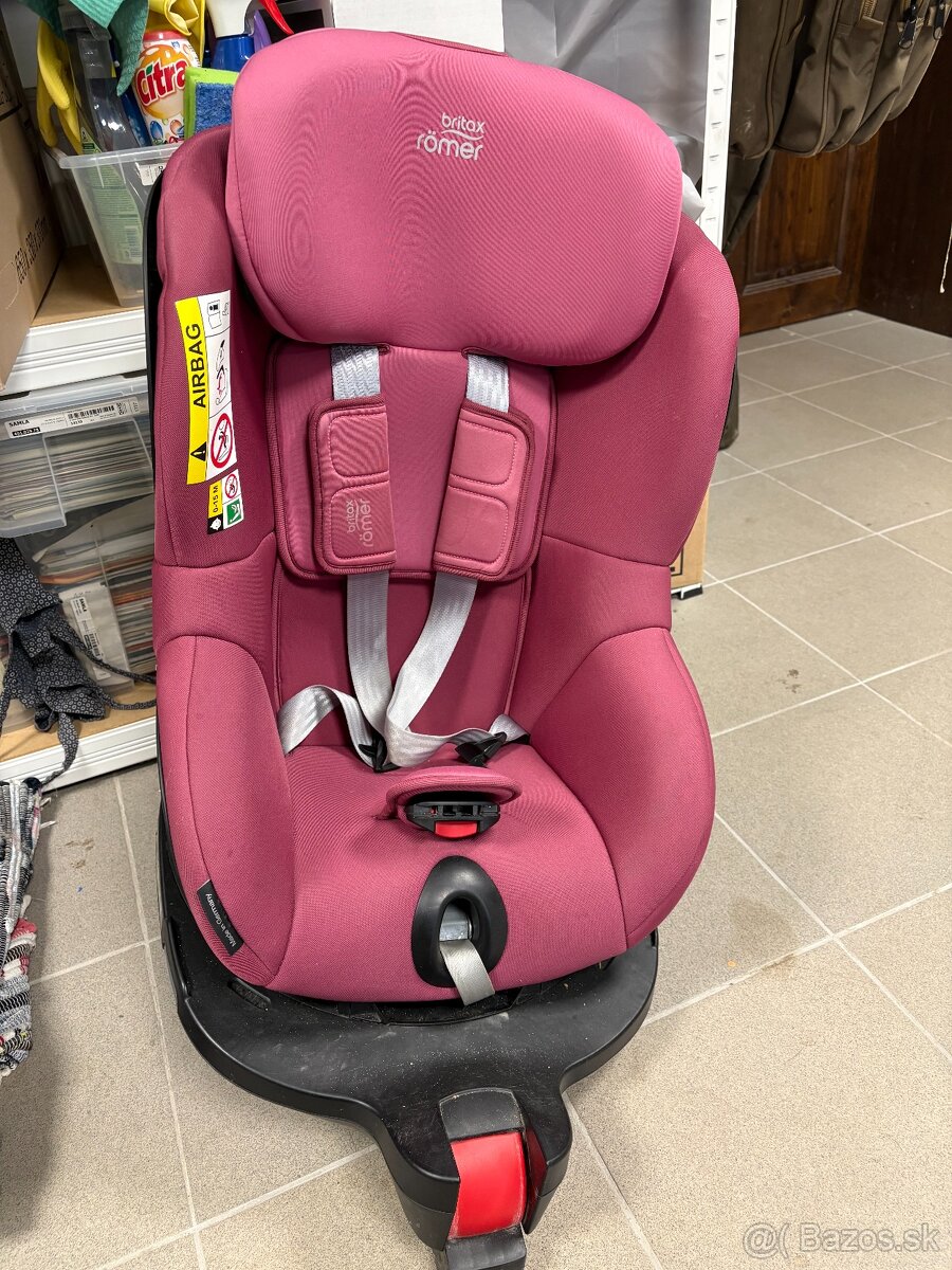 Britax Römer Autosedačka Dualfix 5Z