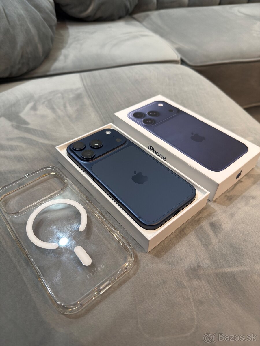 iPhone 17 Pro 256 gb deep blue