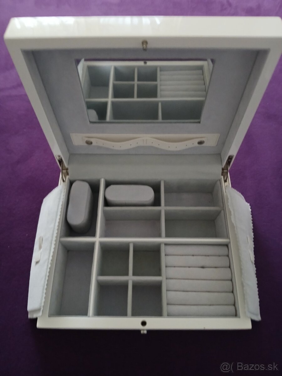 Sperkovnica-neposielam,len osobne