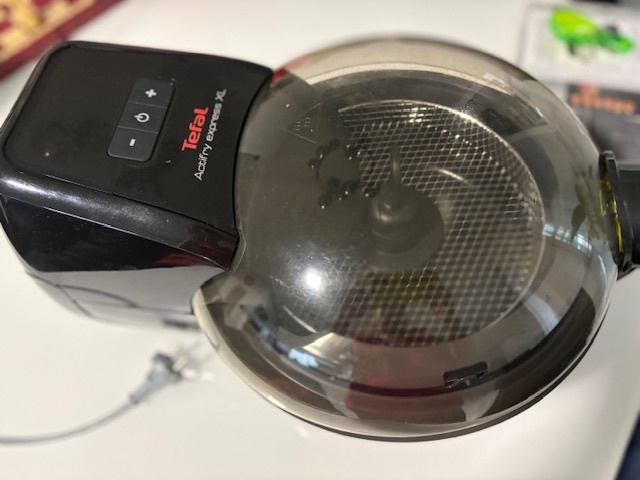 Teplovzdušná fritéza TEFAL ActiFry Express XL - TOP STAV