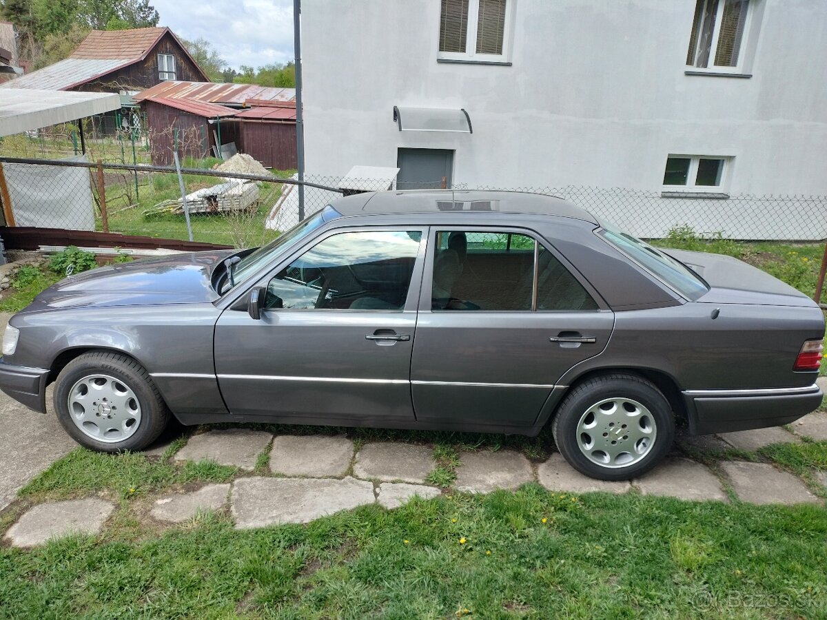 Mercedes Benz W 124 E 250 D 83 KW rok 1994