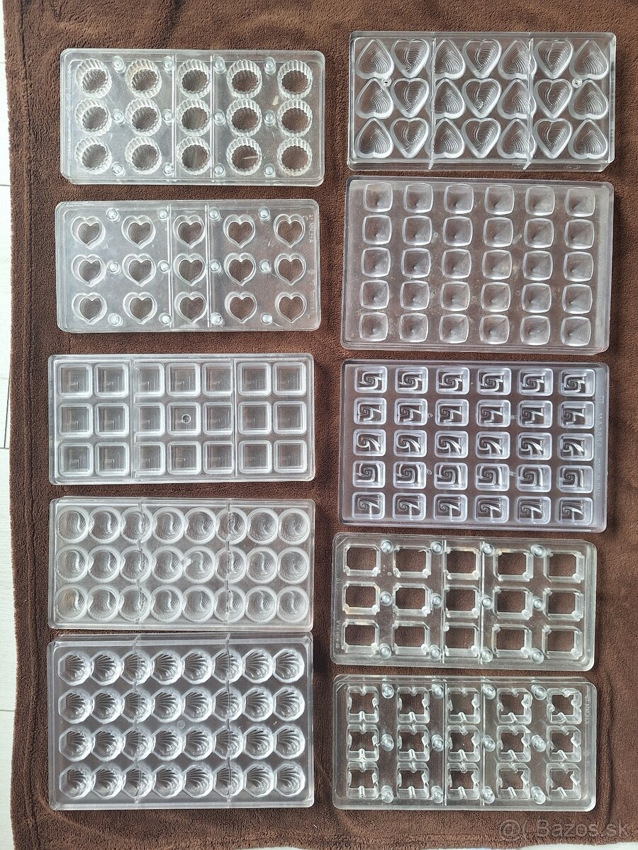 Polykarbonátové formy na pralinky/čokoládu