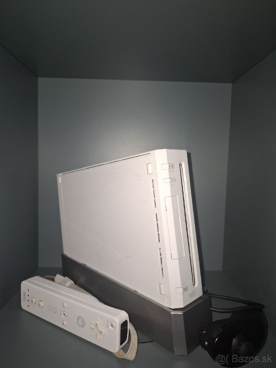 Nintendo Wii + 3hry