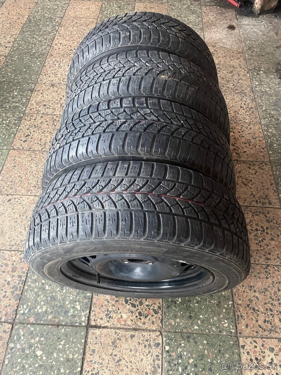Predam 195/60r15 na diskoch 4x100 r15