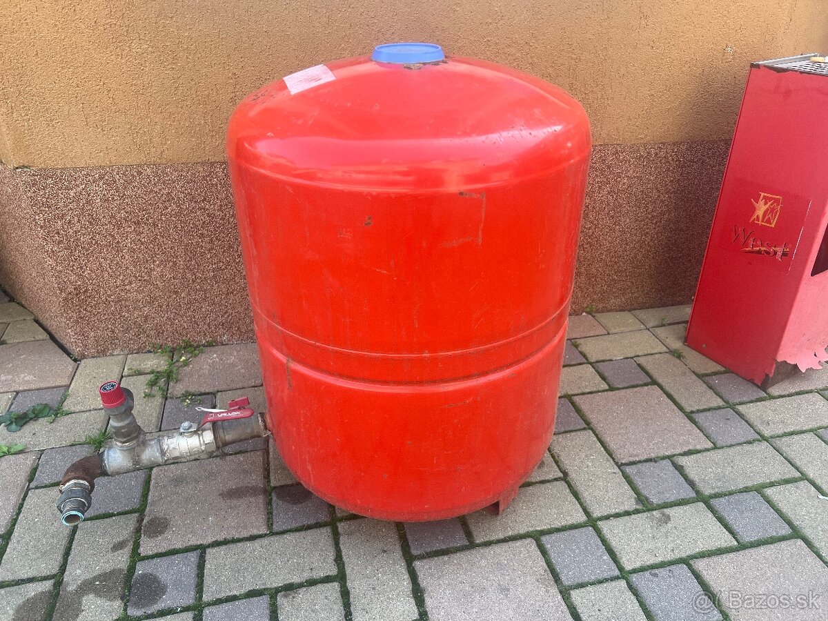 Veľká tlaková nádoba