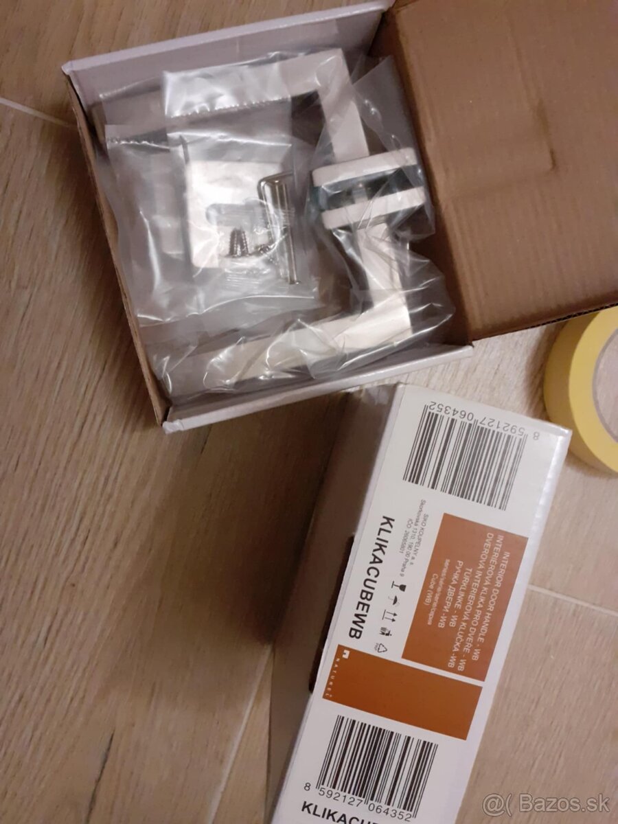 Dverové kľučky Cube