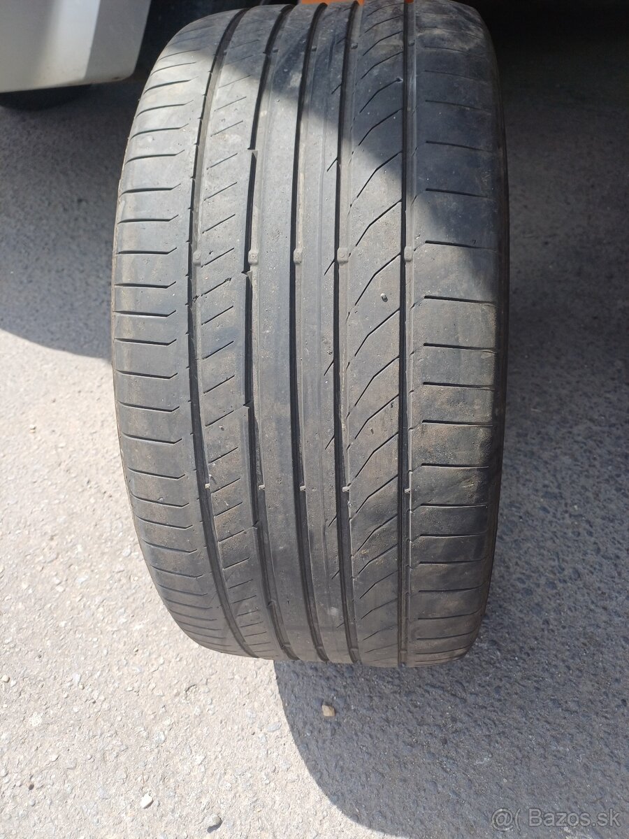 285/35zr21