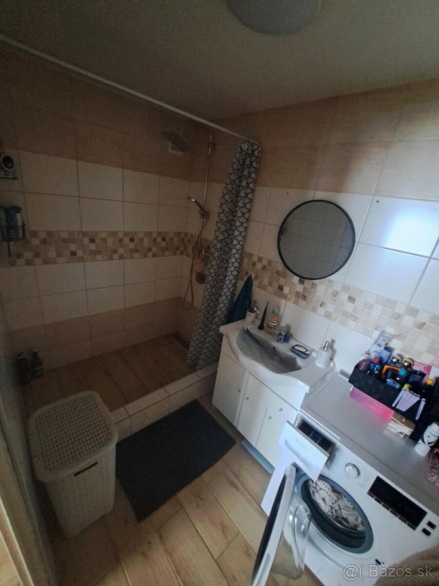 Predám