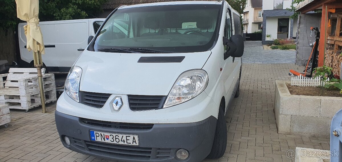 Renault trafic 2 2.0 dci