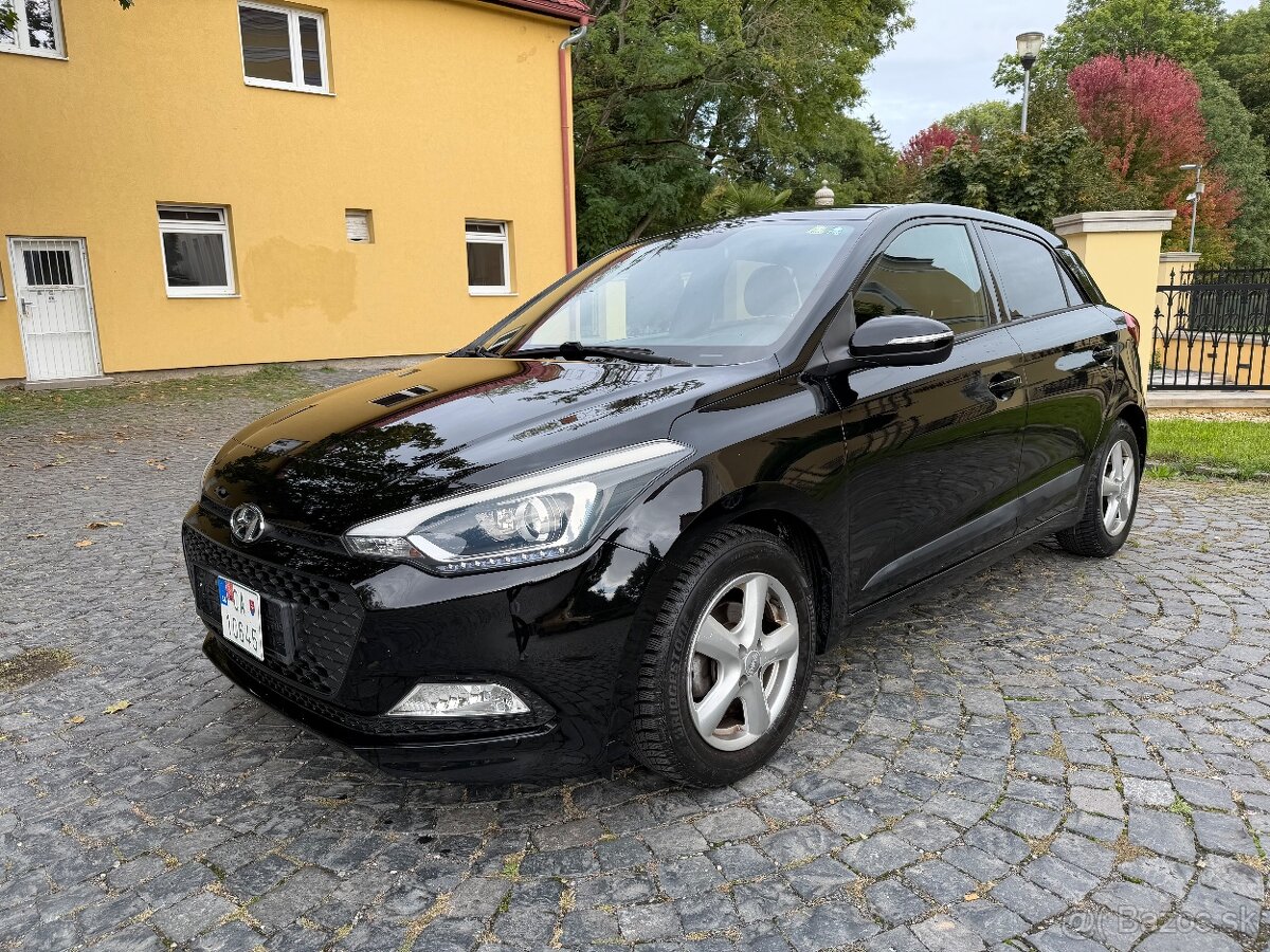Hyundai i20 1.2i Cool 72000km