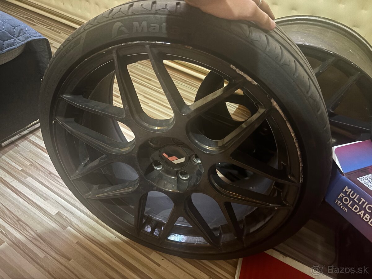 JAPAN RACING JR18 hliníkové disky 5X112 R19