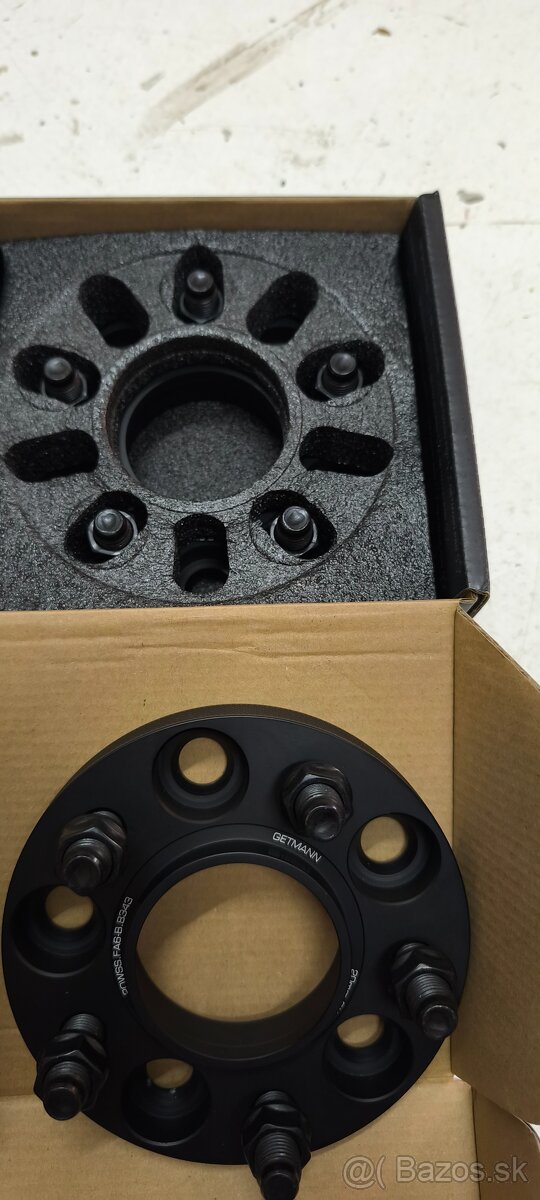 Rozširovacie podlažný Ford 5x114.3,70.5 20mm