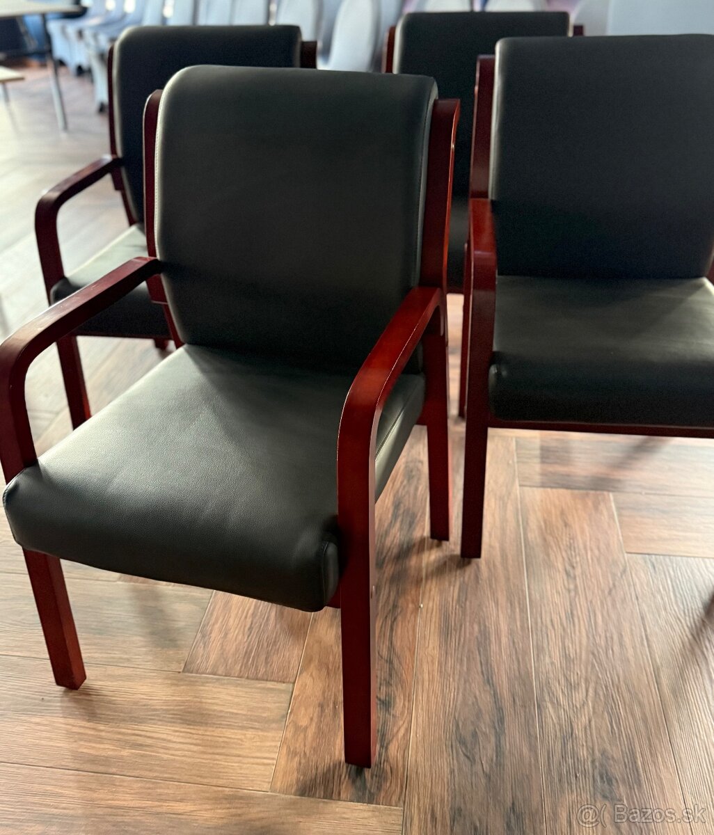 kožené kreslo/stolička/stolička s drevenými podrúčkami