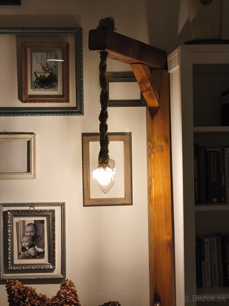LAMPA VINTAGE – LANO a DREVO