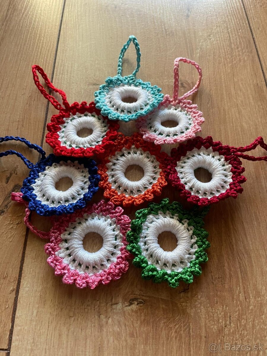 Predám háčkované ozdoby