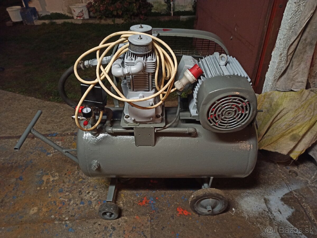 Predám kompresor Ikov dvojválec