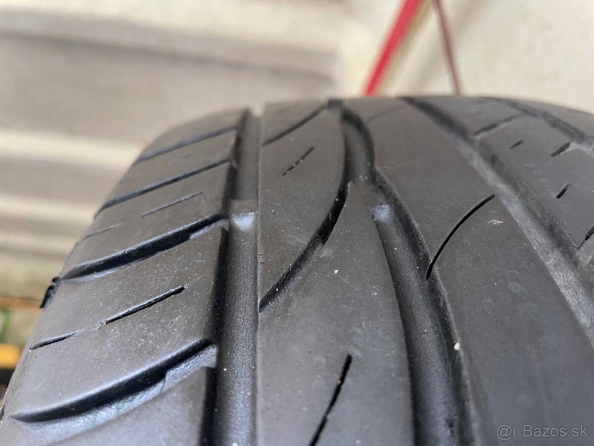 Letne pneu 195/65 r15 na plech. diskoch (Octavia)