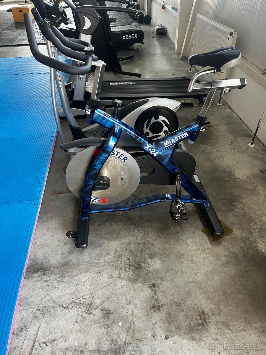 Spinningový bicykel MASTER X-24