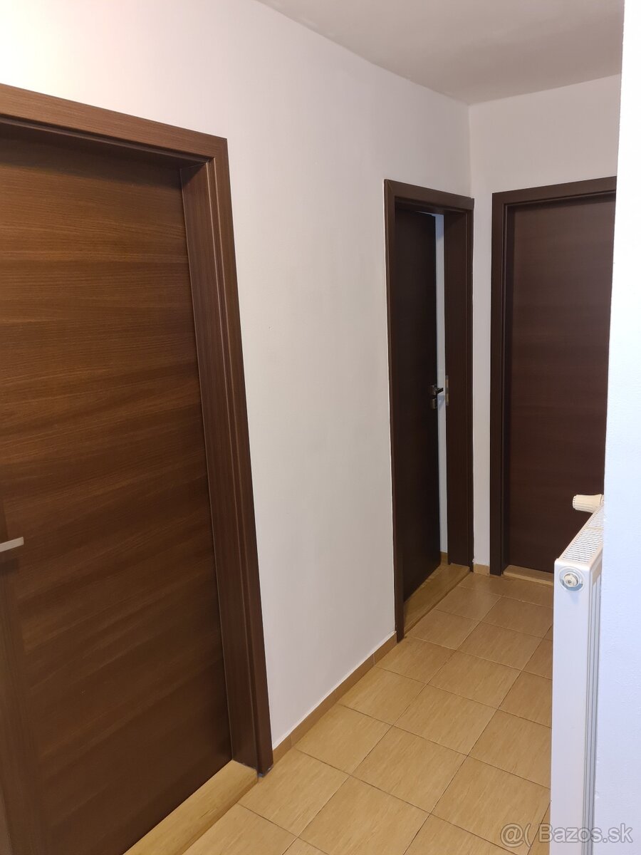 SAmostatná, nepriechodná izba pri TUKE v Prešove