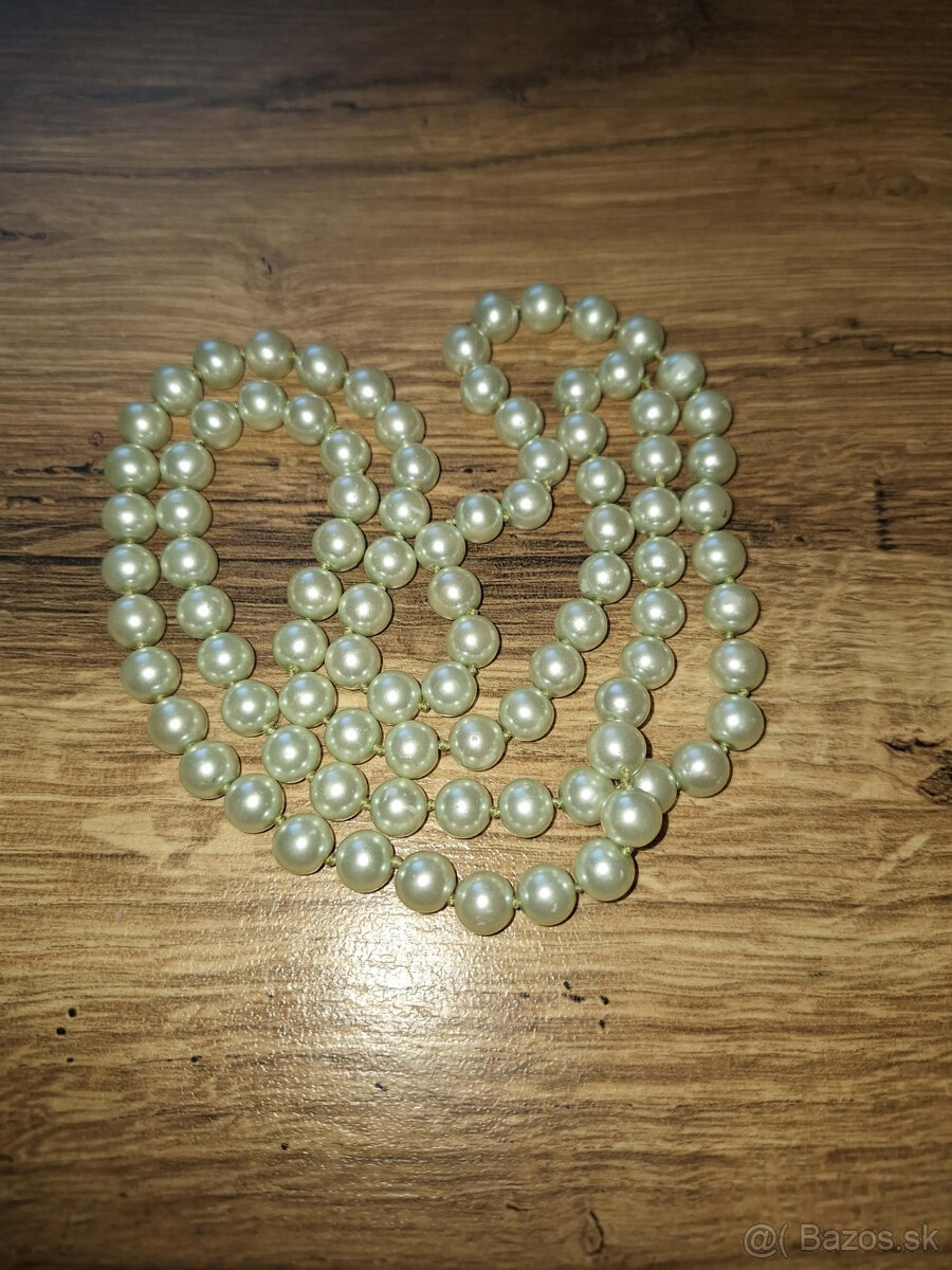 STARŠÍ NÁHRDELNÍK