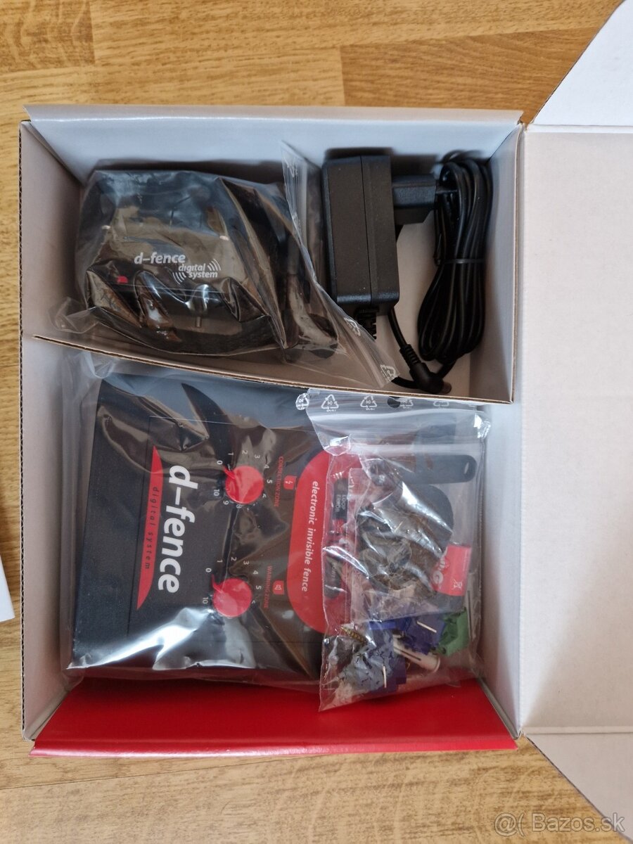 Elektronický neviditeľný plot pre psa Dogtrace d-fence 1001