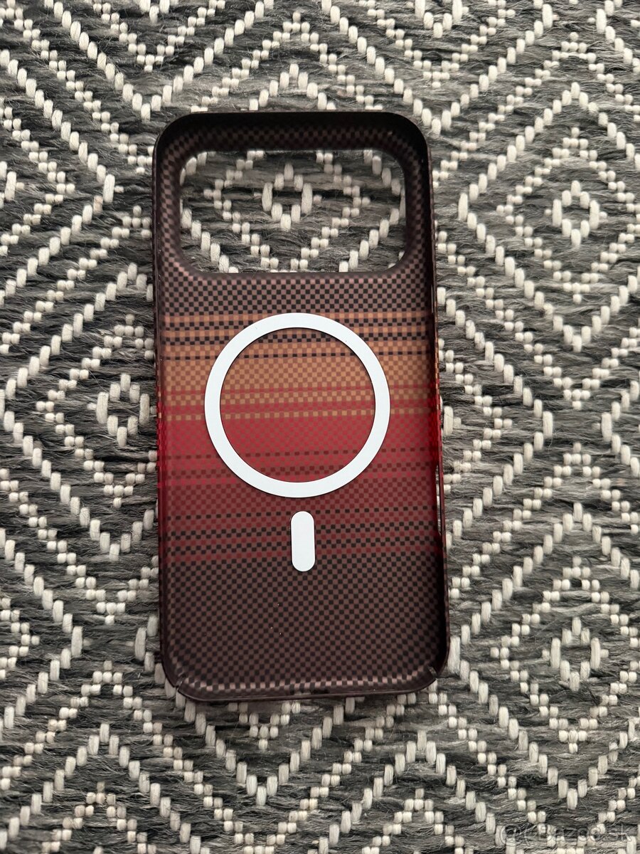 Iphone 17 Pro Max obal