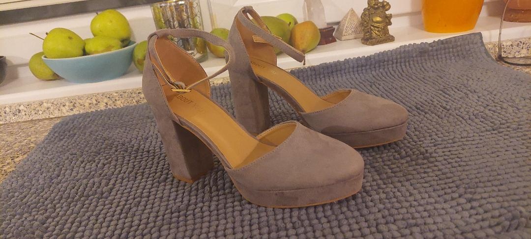 About you dámske topánky