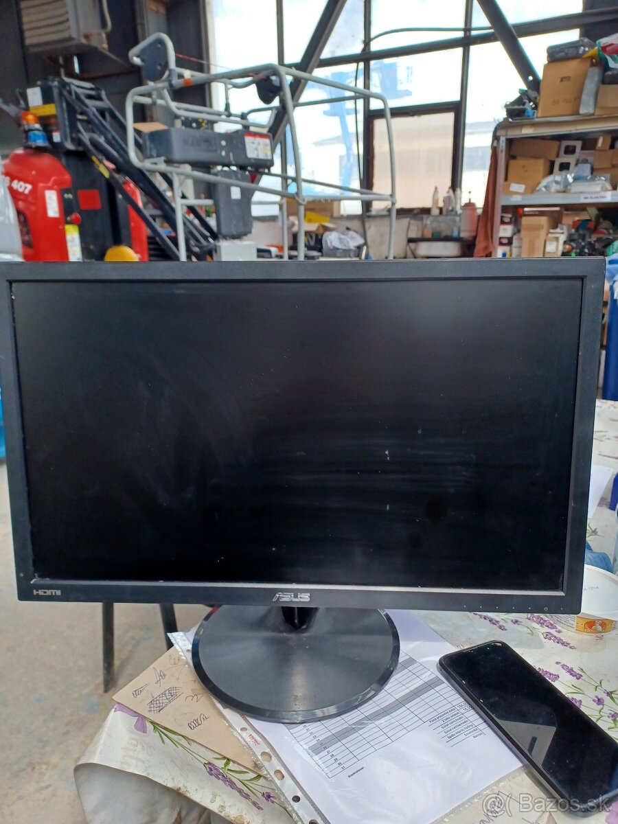 LCD monitor Asus